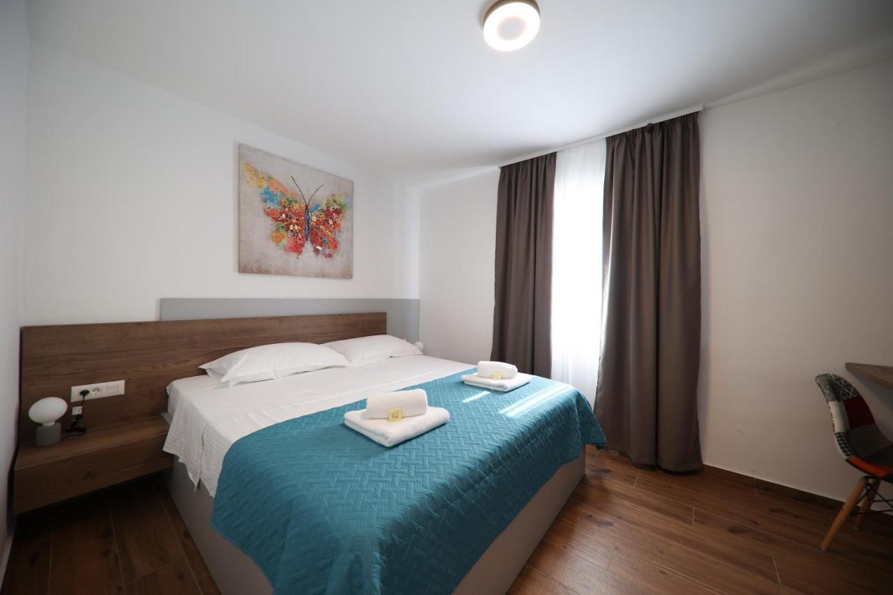 Apartmani Diklo ザダル エクステリア 写真
