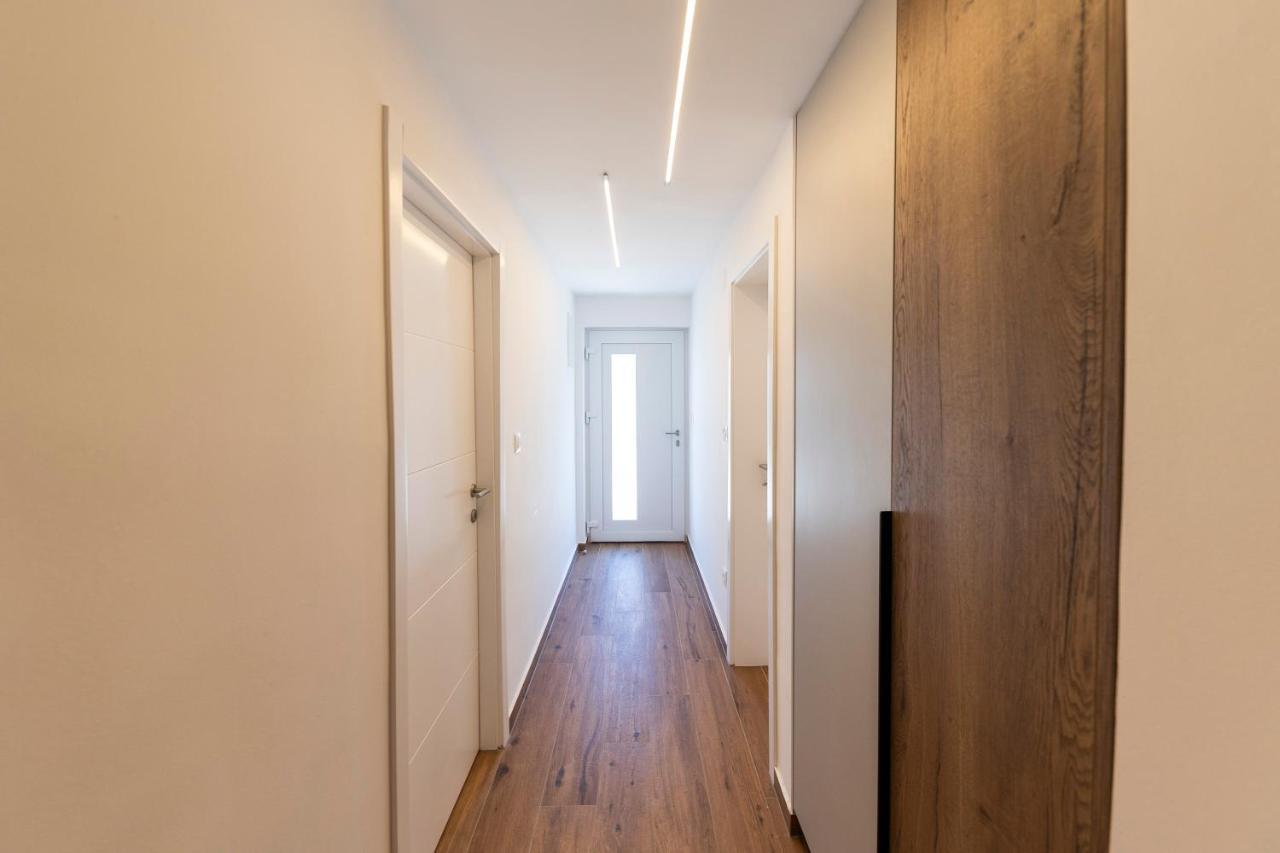 Apartmani Diklo ザダル エクステリア 写真