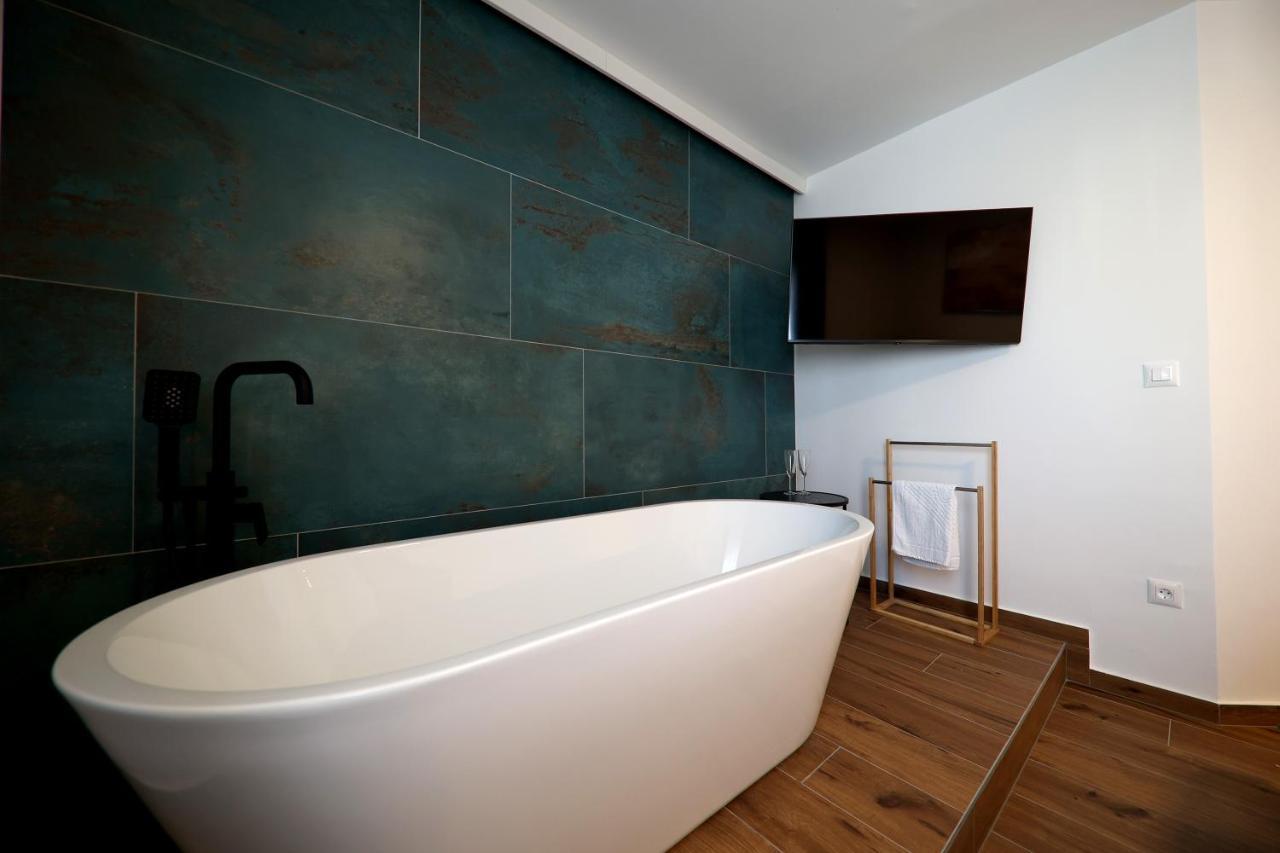 Apartmani Diklo ザダル エクステリア 写真