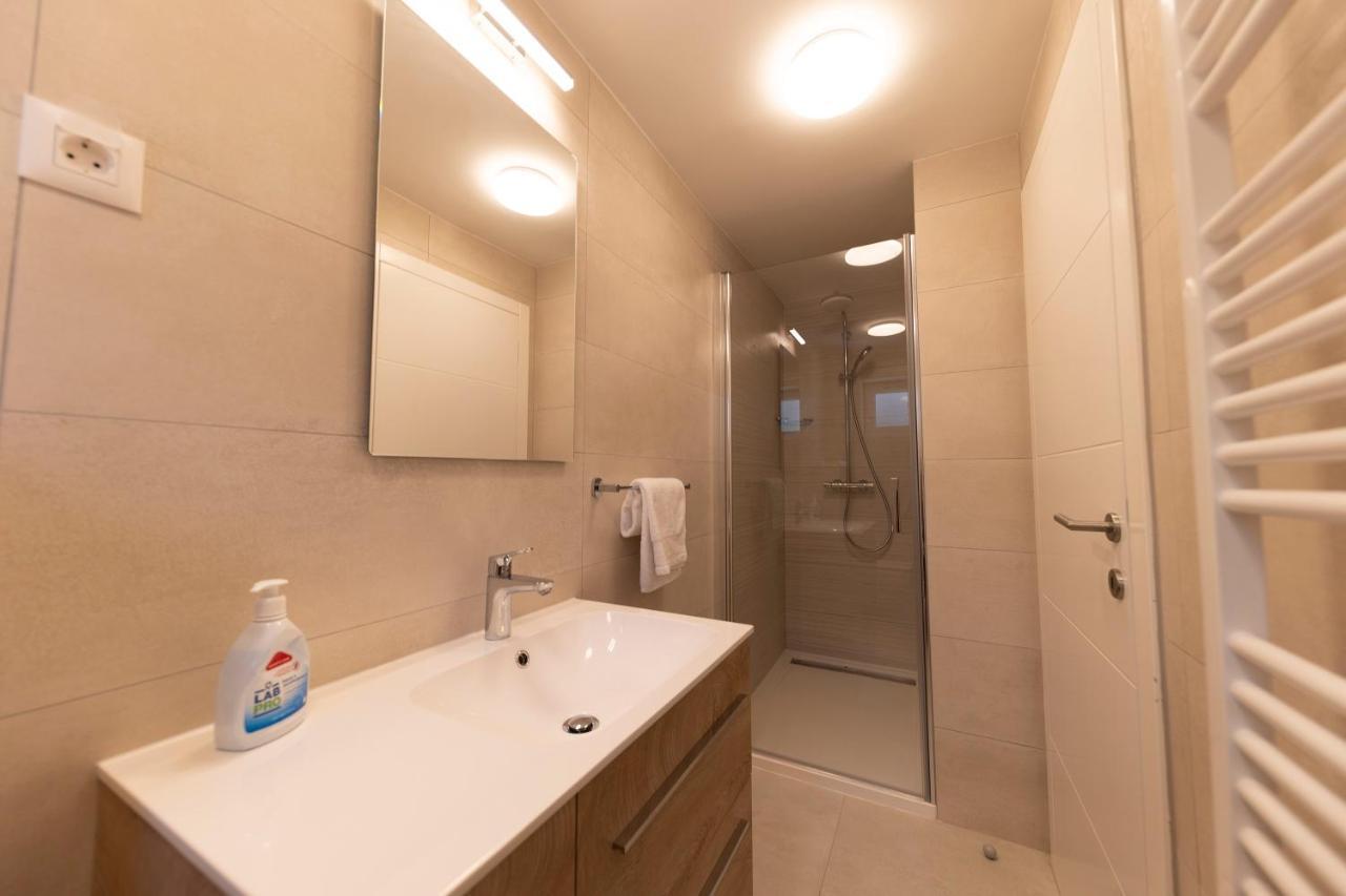 Apartmani Diklo ザダル エクステリア 写真