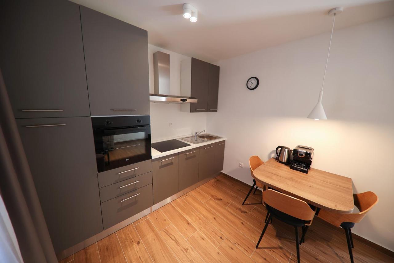 Apartmani Diklo ザダル エクステリア 写真
